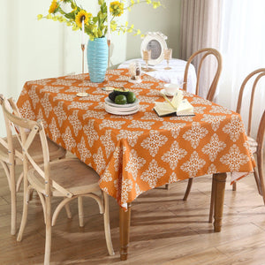 Water-resistant table cloth for indoor and outdoor dining use