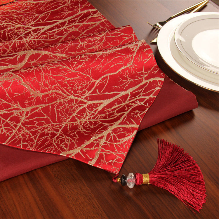 Multiple Design Party Christmas Wedding Jacquard/Polyester Table Runner