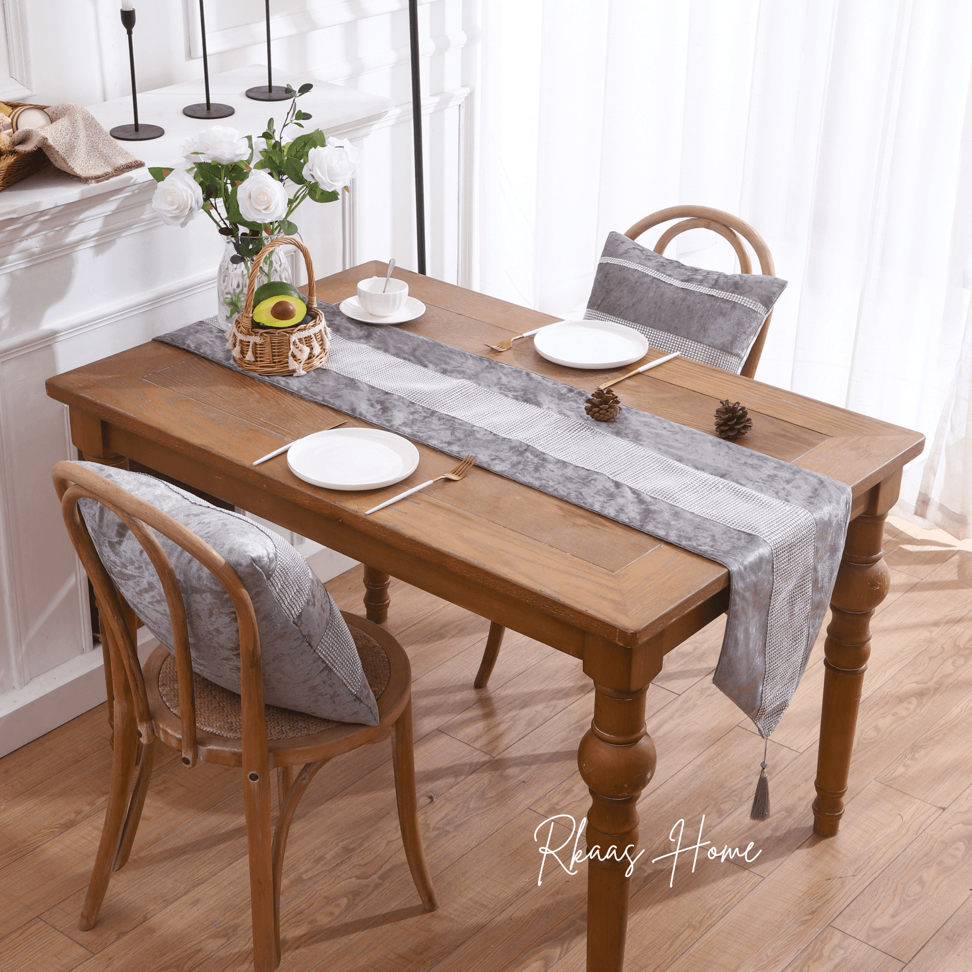 Diamante Crushed Ice Velvet Table Runner (Silver Grey - 32x180cm)